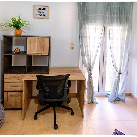 Apartment Popi's House In Town